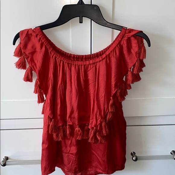St. Roche  Off The Shoulder Tassel Top: Red - Picture 3 of 6
